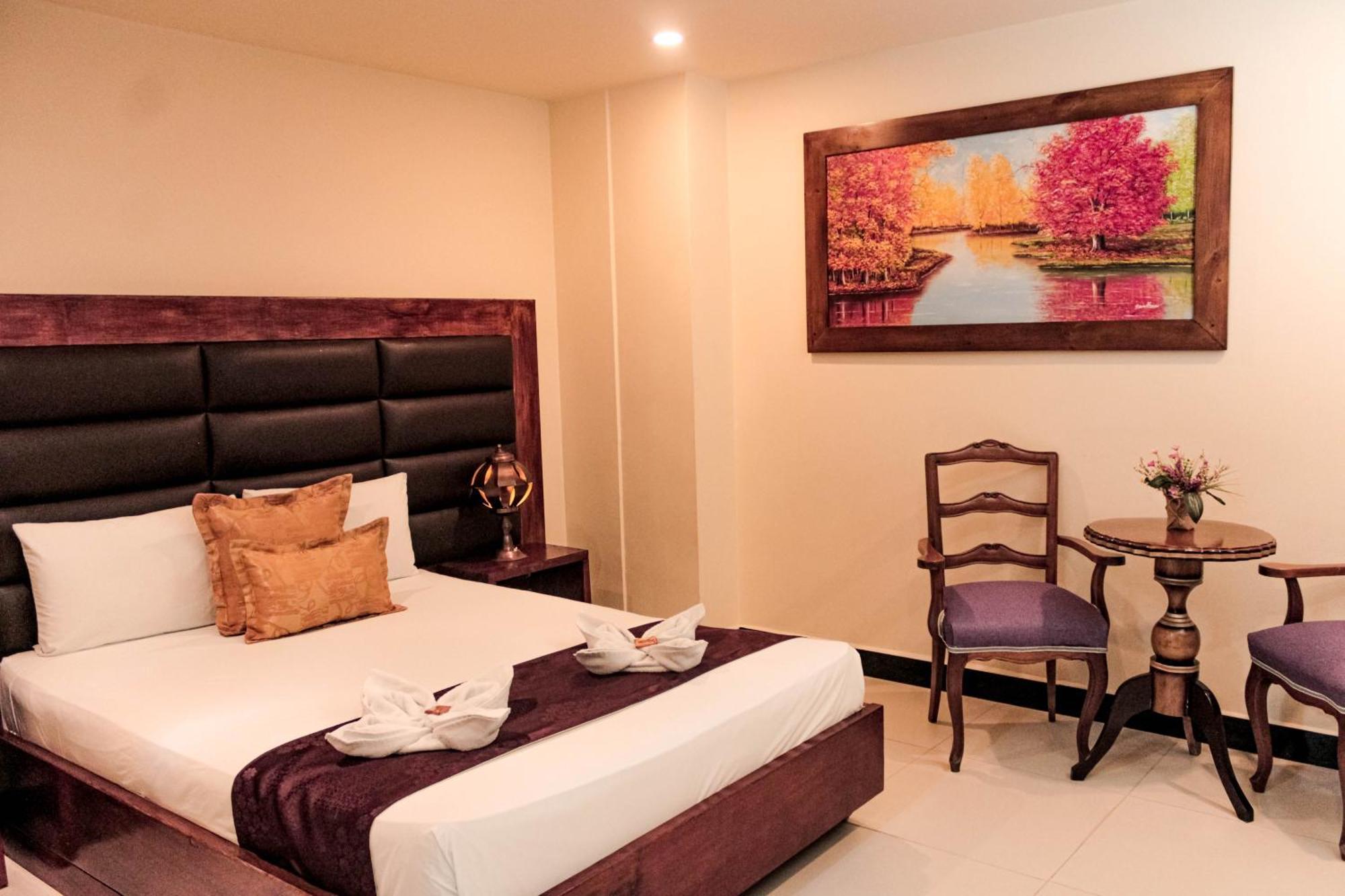 Hotel Plaza Garibaldi Caldas Buitenkant foto